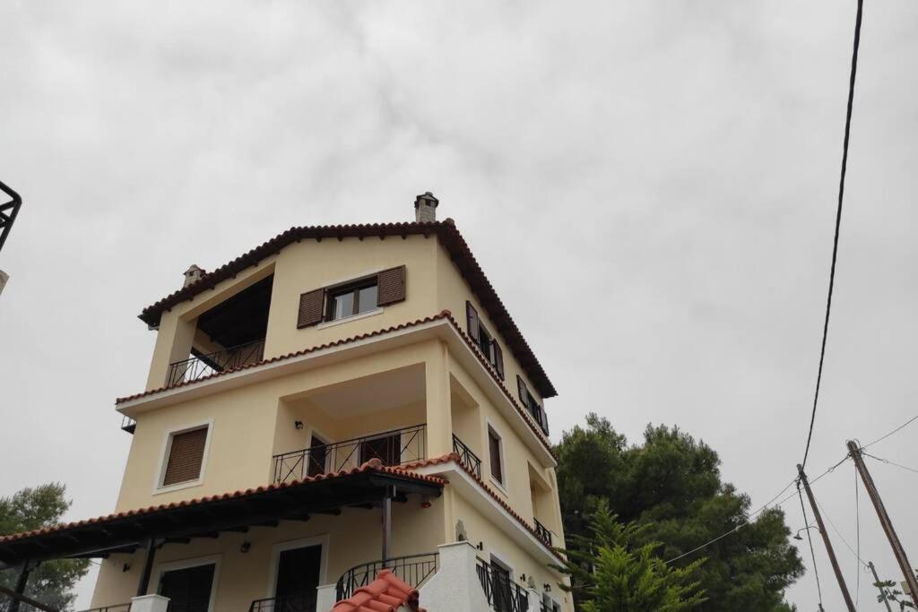 Artemis Penthouse 10 Minute From National Airport Villa Exterior foto